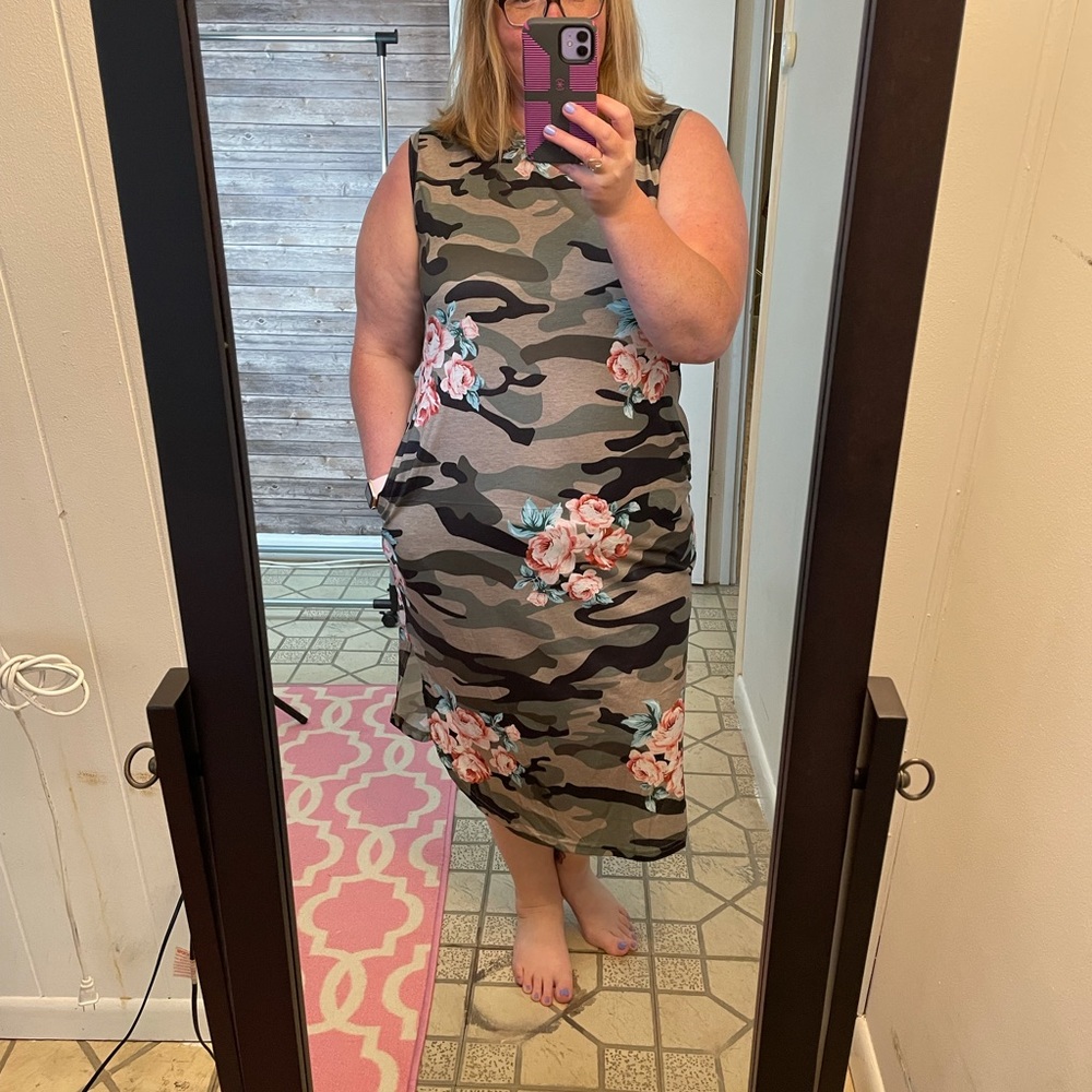 Floral Camo Dress : Plus - Picture 6 of 15